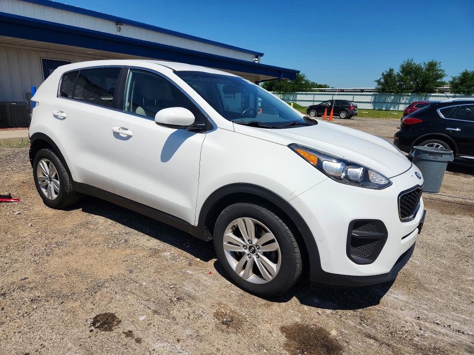 2017 Kia Sportage VIN KNDPM3AC4H7047175 COPART salvage auction — REAR END, Wi - Junked Vehicle Bill Of Sale, sold $400 on 2026-07-21 (photo 4)