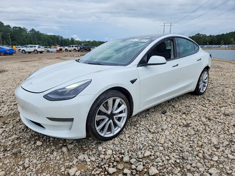 2022 Tesla Model 3 VIN 5YJ3E1EA5NF371136 COPART salvage auction — REAR END, KY - CERTIFICATE OF TITLE, sold $7,600 on 2026-07-27 (photo 1)