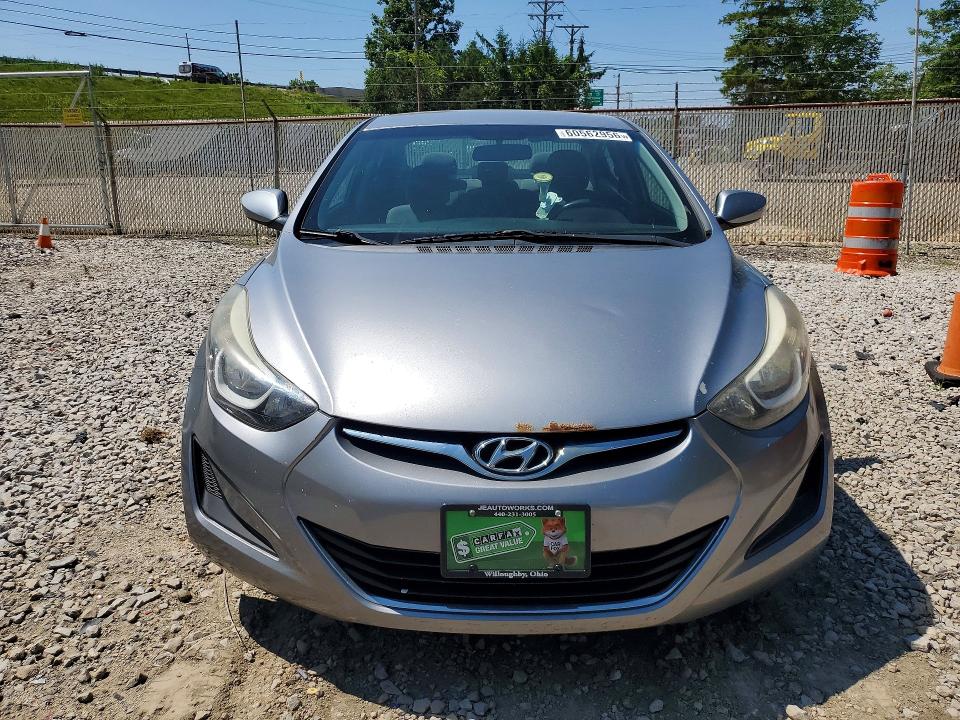 2015 Hyundai Elantra VIN 5NPDH4AE8FH586793 COPART salvage auction — MECHANICAL, Salvage Title, sold $325 on 2026-07-29 (photo 5)