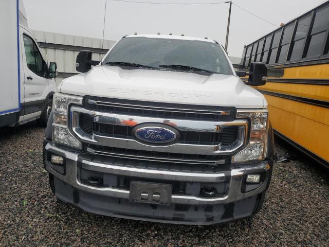 2020 Ford F450 VIN 1FD0W4HT4LEC37792 COPART salvage auction — SIDE, Salvage Title, sold $16,100 on 2026-08-12 (photo 5)