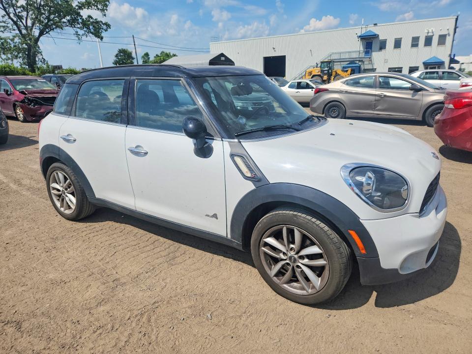 2013 Mini Cooper VIN WMWZC5C51DWP32141 COPART salvage auction — FRONT END, Qc - Gravement Accidente, sold $350 on 2026-08-04 (photo 4)