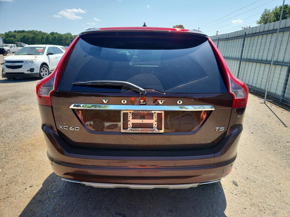 2016 Volvo Xc60 VIN YV440MDK4G2787647 COPART salvage auction — MINOR DENT/SCRATCHES, La - Certificate Of Title, sold $3,000 on 2026-08-06 (photo 6)