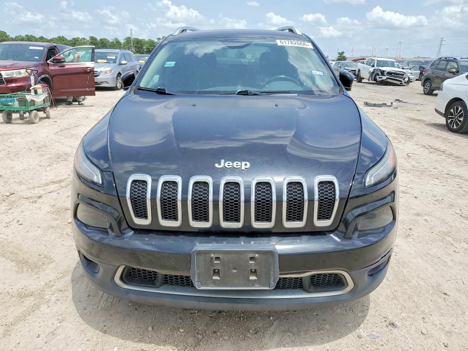 2017 Jeep Cherokee VIN 1C4PJLDBXHW521812 COPART salvage auction — SIDE, Tx - Certificate Of Title, sold $725 on 2026-07-28 (photo 5)