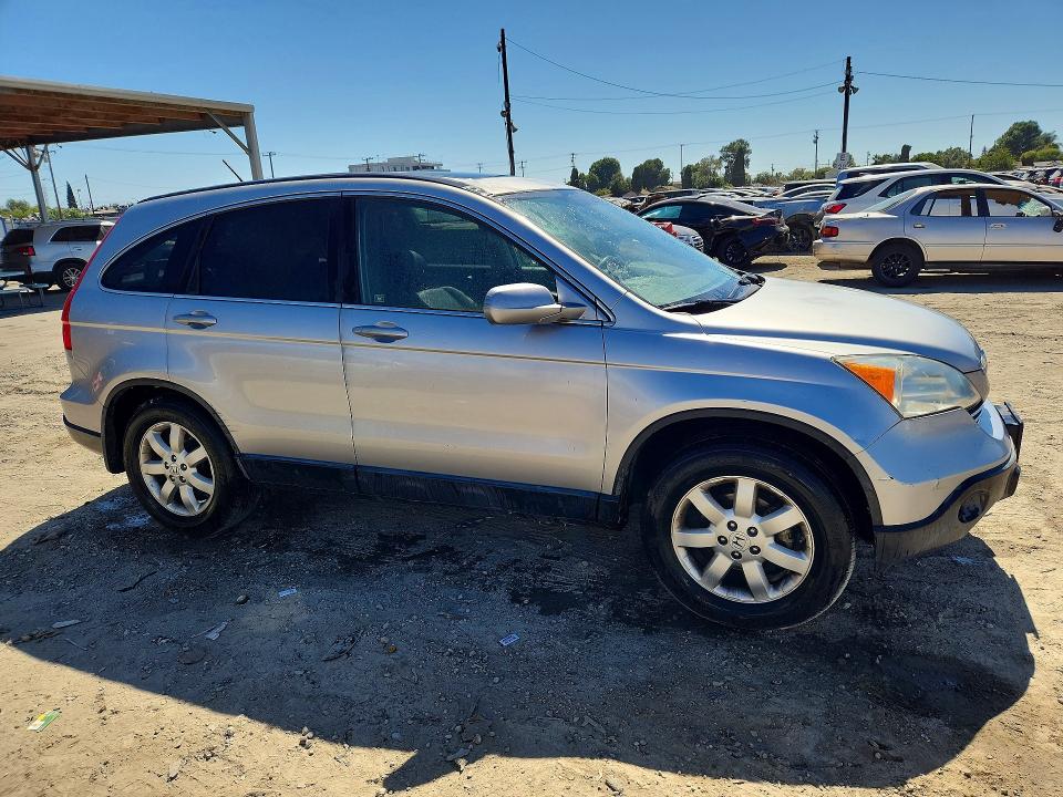 2008 Honda Cr-v VIN JHLRE38768C014980 COPART salvage auction — NORMAL WEAR, CA - DIS/DLR/EXP ONLY CLEAN TITLE, sold $1,250 on 2026-07-27 (photo 4)