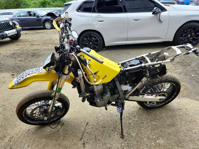 2007 Suzuki Dr-z400 VIN JS1SK44A272101658 COPART salvage auction — FRONT END, Nj - Cert Of Title-Salvage, sold $775 on 2026-07-16 (photo 3)