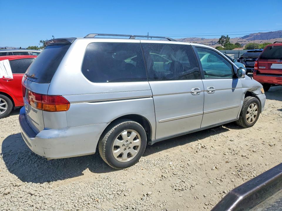 2002 Honda Odyssey VIN 2HKRL18612H555171 COPART salvage auction — FRONT END, CA - SALVAGE CERTIFICATE, sold $900 on 2026-08-04 (photo 3)
