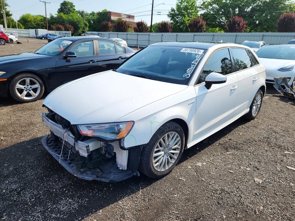2016 Audi A3 e-tron VIN WAUVPBFF6GA130732 — COPART salvage auction photo