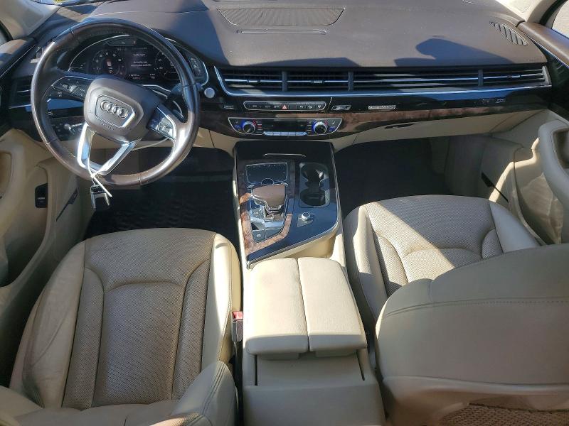 2017 Audi Q7 VIN WA1VAAF77HD057274 COPART salvage auction — MINOR DENT/SCRATCHES, La - Certificate Of Title (P), sold $8,100 on 2026-07-27 (photo 8)