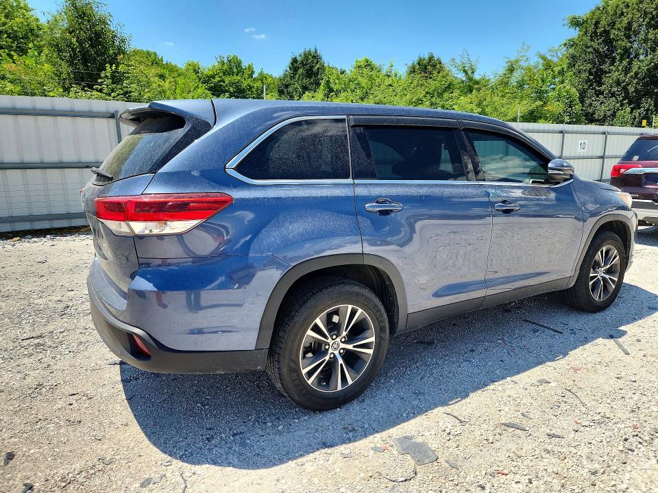 2019 Toyota Highlander VIN 5TDZZRFH2KS336134 COPART salvage auction — HAIL, Ar - Cert Of Title-Salvage, sold $5,600 on 2026-07-29 (photo 3)