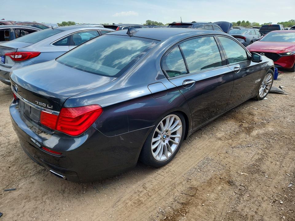 2011 BMW 7 series VIN WBAKC8C52BC432657 COPART salvage auction — MECHANICAL, IL - CERTIFICATE OF TITLE, sold $450 on 2026-07-09 (photo 3)