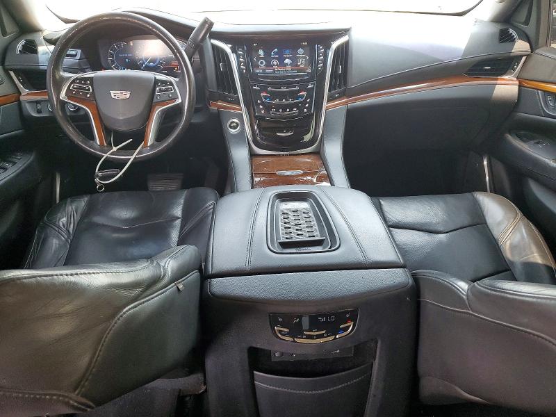 2017 Cadillac Escalade VIN 1GYS4JKJ3HR264162 COPART salvage auction — MINOR DENT/SCRATCHES, Fl - Certificate Of Title (P), sold $8,900 on 2026-08-25 (photo 8)