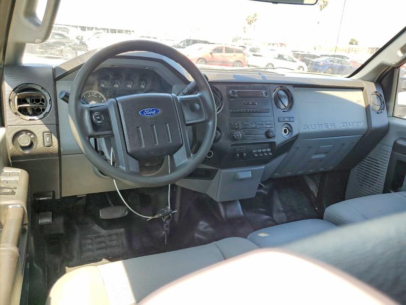 2016 Ford F-250 super duty VIN 1FT7W2B60GEB68812 COPART salvage auction — SIDE, AZ - DIS/DLR/EXP ONLY CLEAN TITLE (P), sold $4,400 on 2026-08-21 (photo 8)