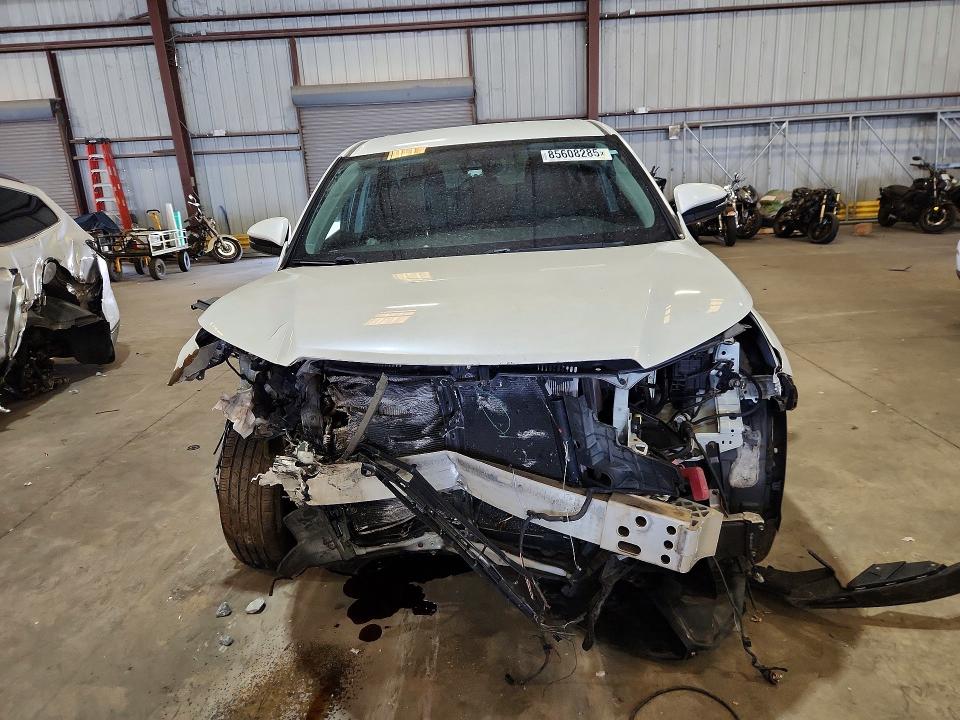 2017 Toyota VIN 5TDZZRFH1HS189328 COPART salvage auction — FRONT END, Fl - Certificate Of Title, sold $3,700 on 2026-07-20 (photo 5)