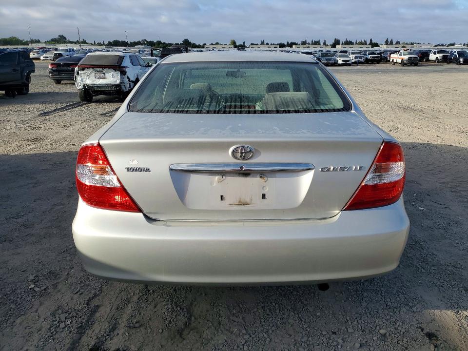 2004 Toyota Camry VIN 4T1BE32K94U908595 COPART salvage auction — FRONT END, Ca - Dis/Dlr/Exp Only Clean Title, sold $700 on 2026-07-09 (photo 6)
