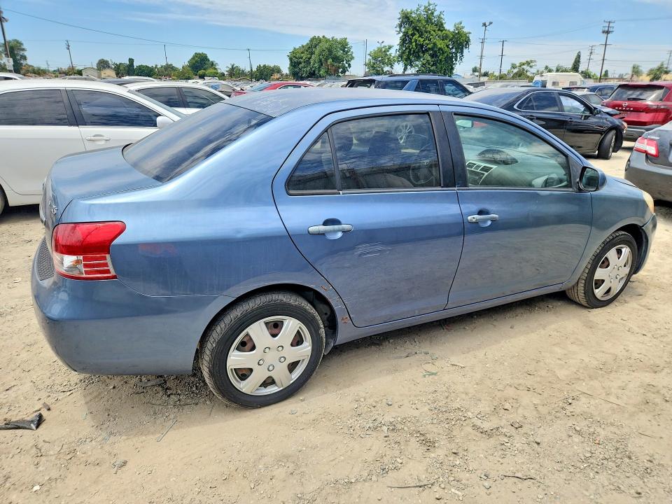 2007 Toyota Yaris VIN JTDBT923071082425 COPART salvage auction — FRONT END, CA - DIS/DLR/EXP APP FOR DUP CLEAN, sold $575 on 2026-07-27 (photo 3)