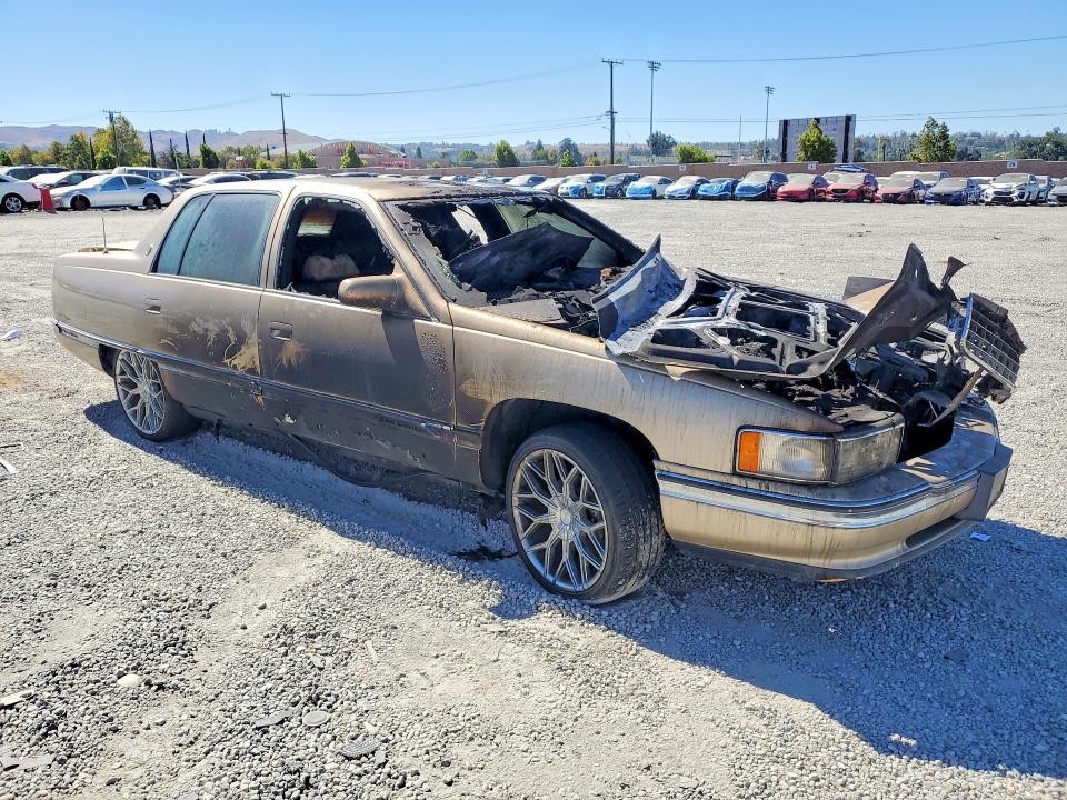 1996 Cadillac Deville VIN 1G6KD52Y9TU228785 COPART salvage auction — BURN, CA - NON-REPAIRABLE VEHICLE CERT, sold $175 on 2026-07-22 (photo 4)