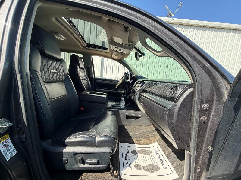 2015 Toyota Tundra VIN 5TFAW5F19FX448429 COPART salvage auction — MINOR DENT/SCRATCHES, Tx - Certificate Of Title (P), sold $175 on 2026-07-27 (photo 5)