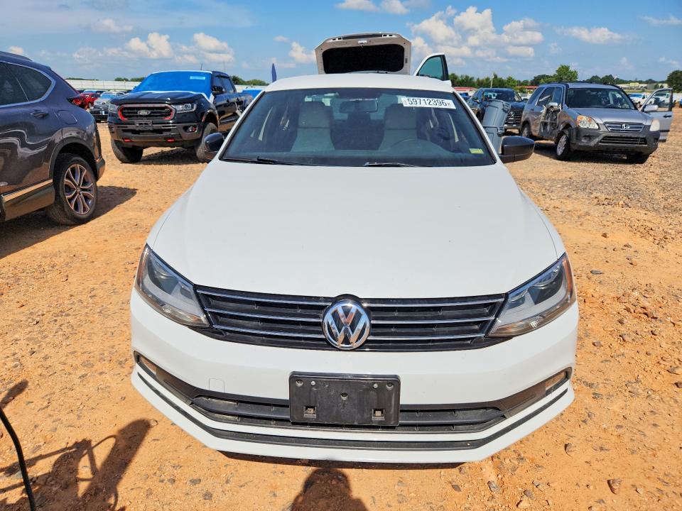 2016 Volkswagen Jetta VIN 3VWD17AJ5GM284003 COPART salvage auction — MECHANICAL, Mo - Certificate Of Title, sold $2,055 on 2026-07-09 (photo 5)
