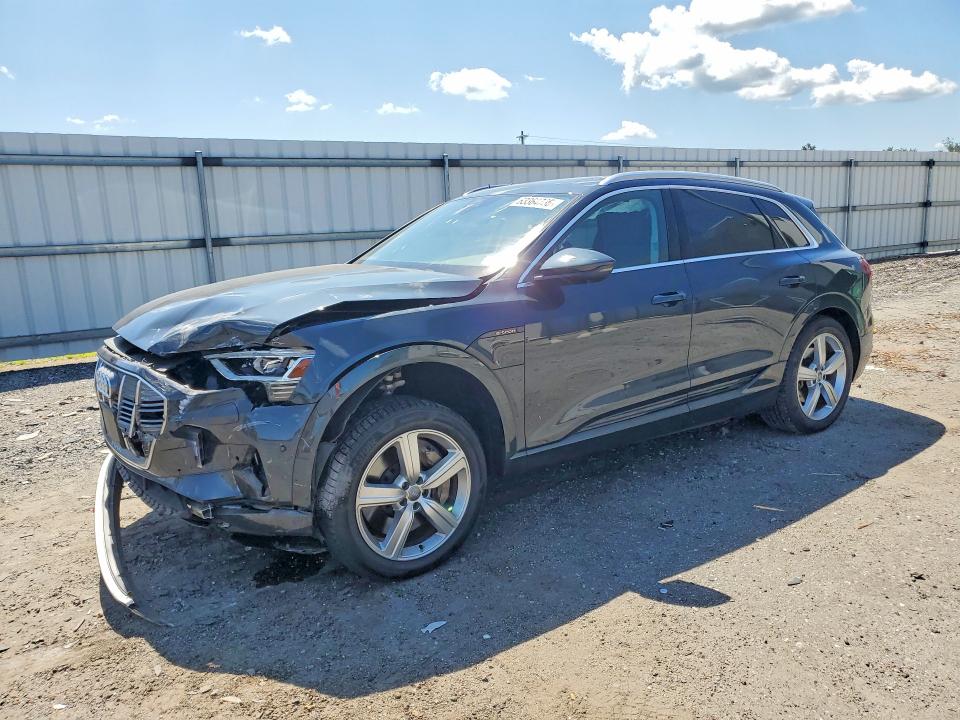 2019 Audi E-tron VIN WA1LABGE2KB021909 — COPART salvage auction photo