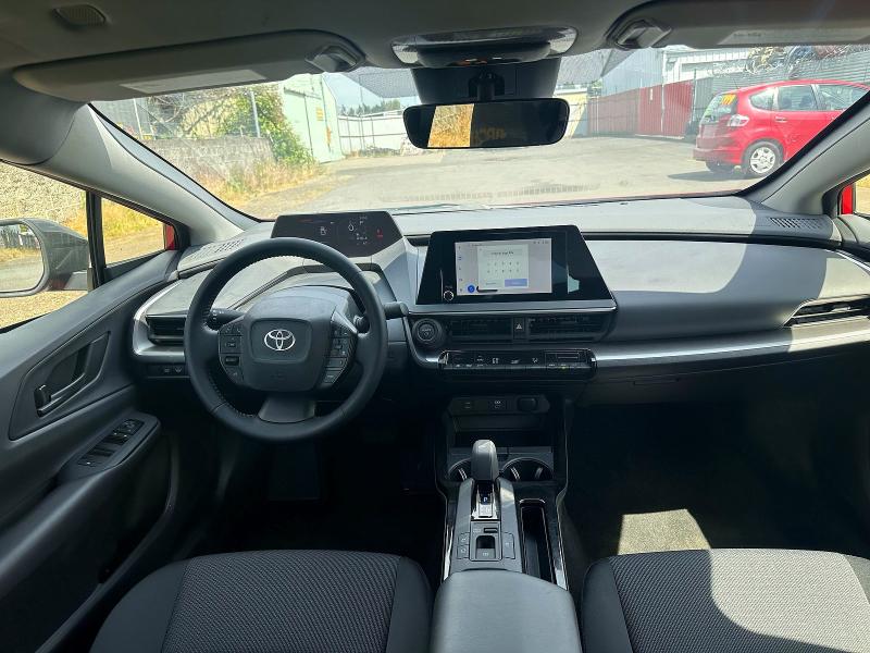 2025 Toyota Prius VIN JTDADABU0S3029109 COPART salvage auction — NORMAL WEAR, OR - SALVAGE TITLE CERTIFICATE (P), sold $22,500 on 2026-07-22 (photo 9)