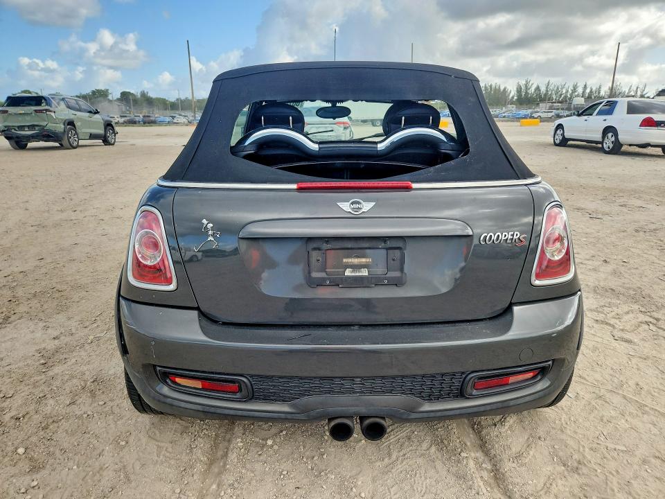 2012 Mini Cooper VIN WMWZP3C52CT550067 COPART salvage auction — MECHANICAL, FL - CERTIFICATE OF TITLE, sold $800 on 2026-07-21 (photo 6)