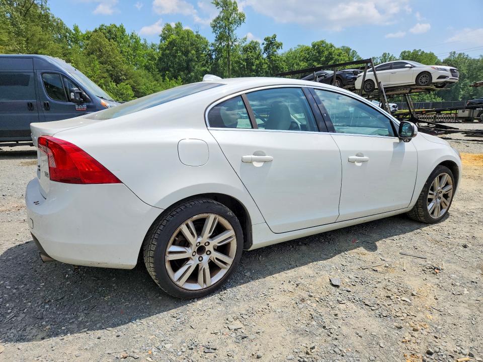 2012 Volvo S60 VIN YV1622FS6C2130201 COPART salvage auction — MINOR DENT/SCRATCHES, Md - Cert Of Salvage < 75% Damage, sold $550 on 2026-07-14 (photo 3)