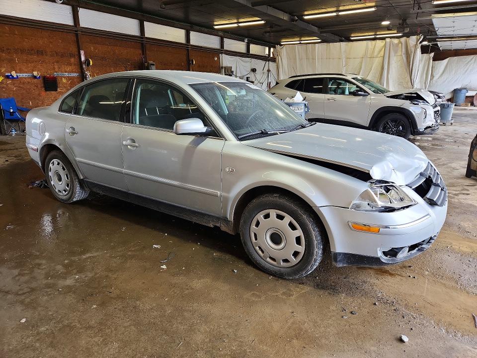 2002 Volkswagen Passat VIN WVWPD63BX2P349129 COPART salvage auction — FRONT END, PA - CERTIFICATE OF SALVAGE, sold $175 on 2026-07-23 (photo 4)