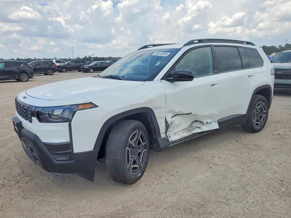 2026 Jeep Cherokee VIN 3C4PJMB20TT157312 COPART salvage auction — SIDE, Co - Salvage Title, sold $19,500 on 2026-07-28 (photo 1)