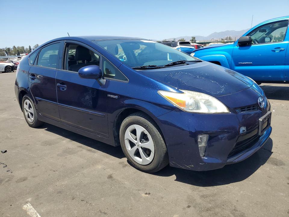 2012 Toyota Prius VIN JTDKN3DU2C1527979 COPART salvage auction — SIDE, CA - DIS/DLR/EXP ONLY CLEAN TITLE, sold $2,050 on 2026-07-29 (photo 4)