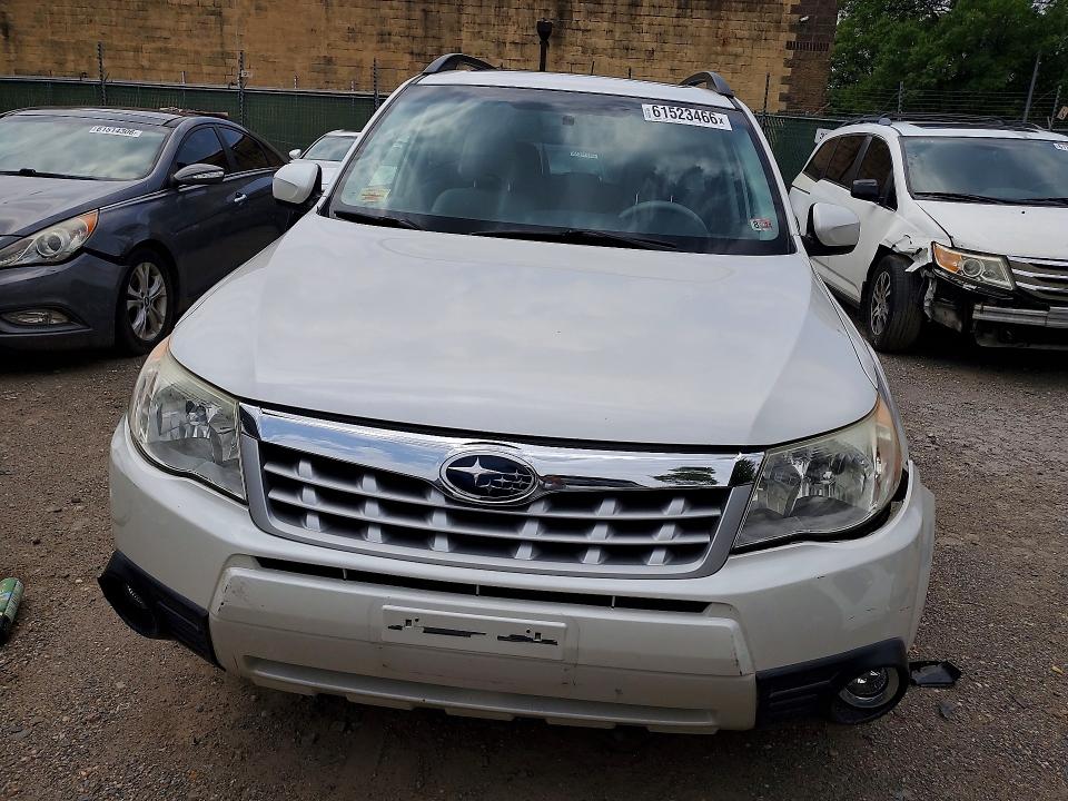 2012 Subaru Forester VIN JF2SHADC7CH427808 COPART salvage auction — UNDERCARRIAGE, Dc - Certificate Of Title, sold $175 on 2026-07-30 (photo 5)