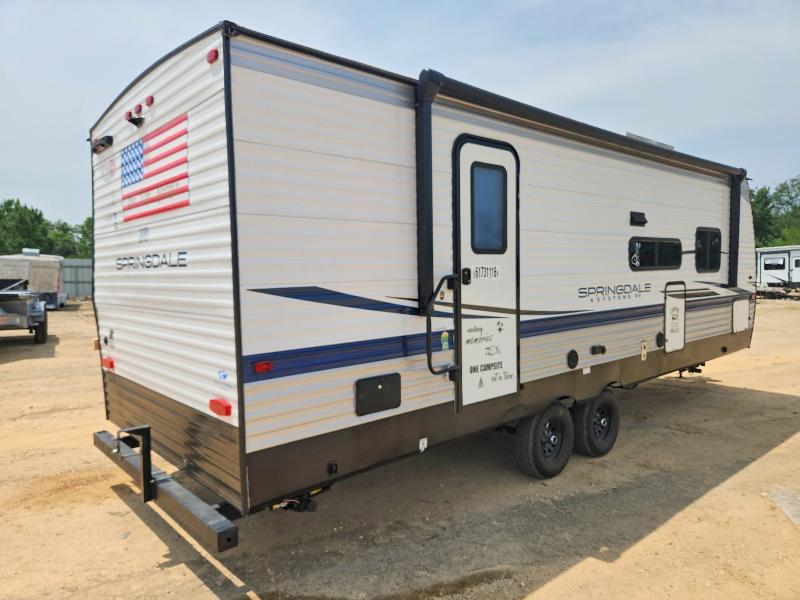 2024 Keystone Challenger VIN 4YDTSGL29R7105411 COPART salvage auction — VANDALISM, FL - CERTIFICATE OF DESTRUCTION, sold $2,400 on 2026-09-17 (photo 4)