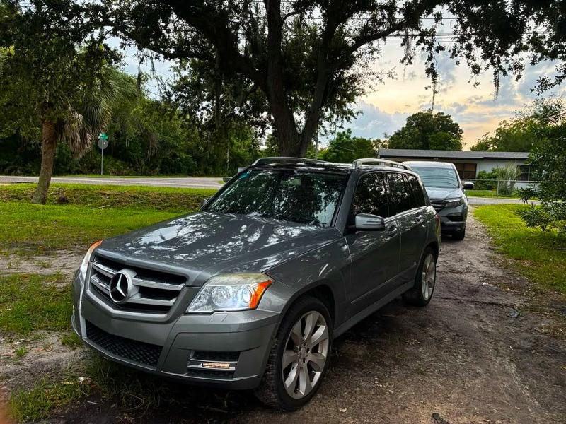 2011 Mercedes-benz Glk-class VIN WDCGG5GB4BF650409 COPART salvage auction — MINOR DENT/SCRATCHES, Fl - Certificate Of Title (P), sold $200 on 2026-07-28 (photo 2)