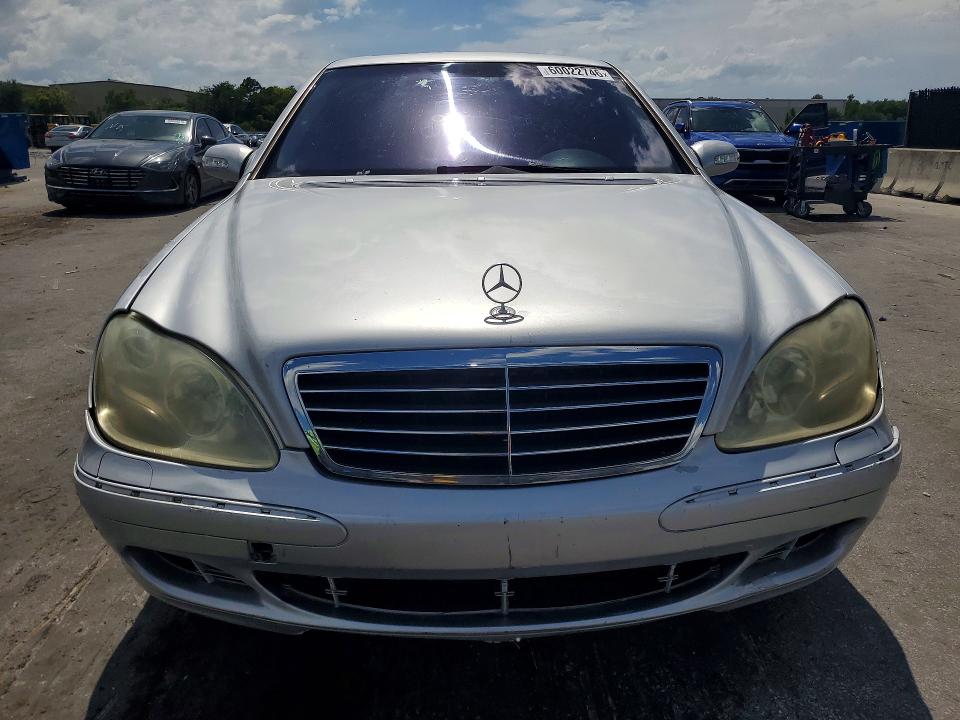 2006 Mercedes-benz S class VIN WDBNF67J66A470945 COPART salvage auction — MINOR DENT/SCRATCHES, FL - CERTIFICATE OF TITLE, sold $350 on 2026-07-28 (photo 5)