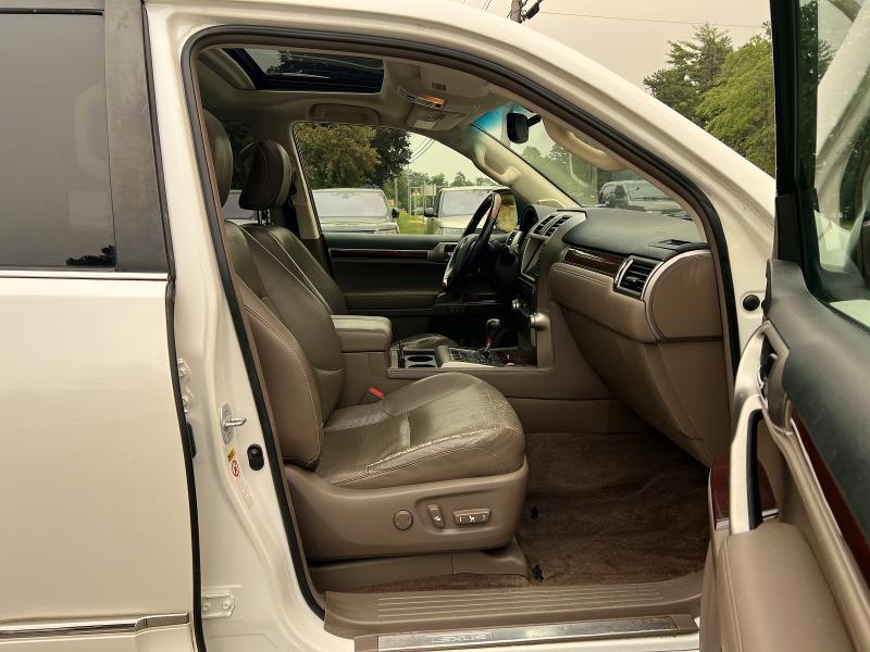 2012 Lexus Gx VIN JTJJM7FX1C5037682 COPART salvage auction — MINOR DENT/SCRATCHES, GA - CERTIFICATE OF TITLE (P), sold $11,200 on 2026-07-24 (photo 5)