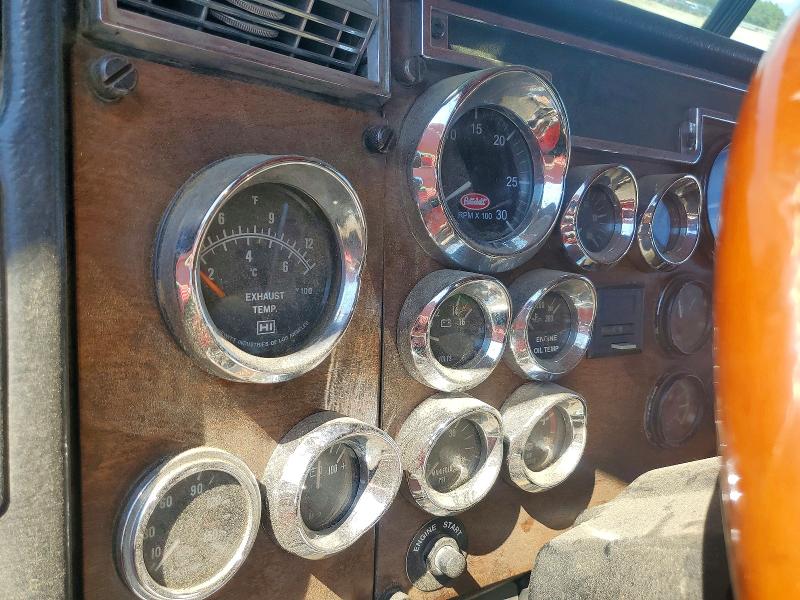 2000 Peterbilt 379 VIN 1XP5PBEX1YN506923 COPART salvage auction — ALL OVER, SC - NON-REB & REM SALVAGE TITLE, sold $9,500 on 2026-08-06 (photo 9)