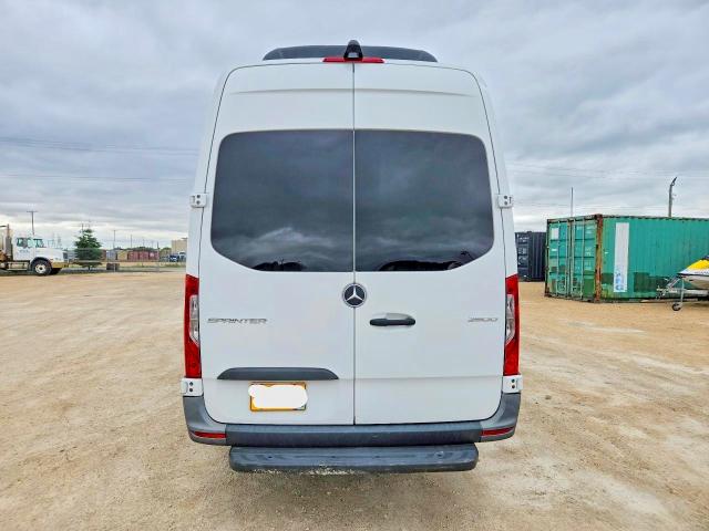 2022 Mercedes-benz Sprinter VIN W1Z4DGHYXNT097343 COPART salvage auction — MECHANICAL, Ca - Clean Title Export Only, sold $9,400 on 2026-07-28 (photo 6)