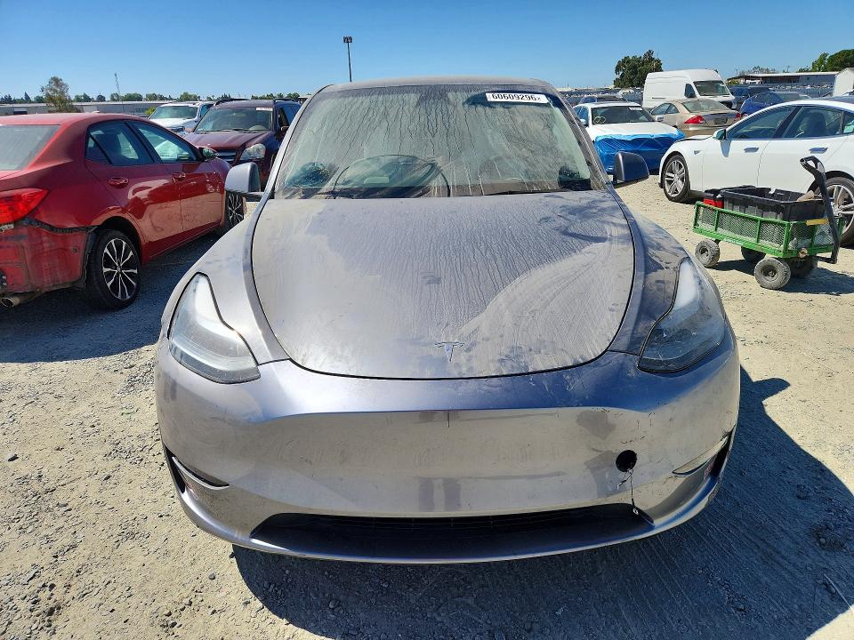 2025 Tesla Model y VIN 7SAYGAEE6SF219870 COPART salvage auction — REAR END, Ca - Salvage Certificate (P), sold $8,700 on 2026-07-14 (photo 5)