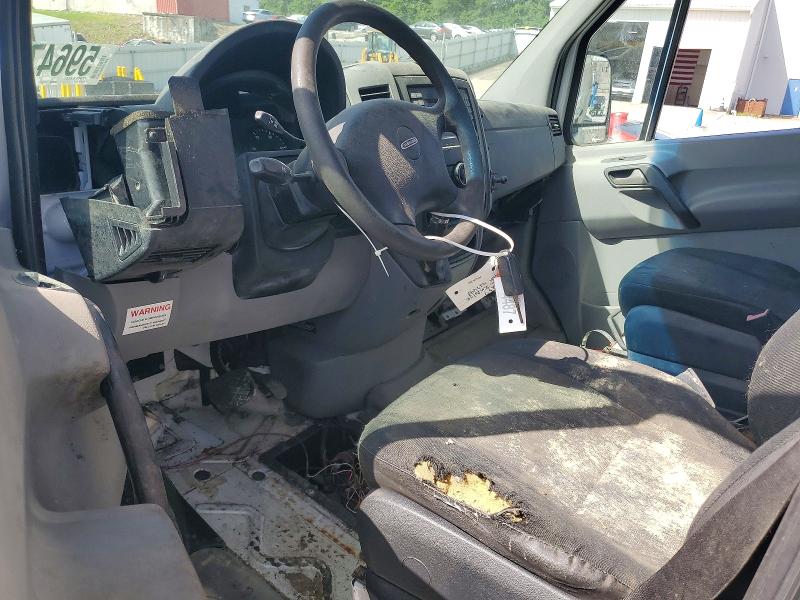 2014 Freightliner Sprinter 2500 VIN WDYPE8DC4E5889581 COPART salvage auction — MECHANICAL, KY - CERTIFICATE OF TITLE, sold $200 on 2026-08-10 (photo 8)