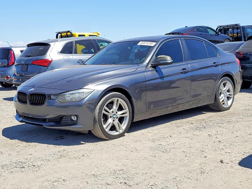 2012 BMW 3er VIN WBA3C1C56CF434133 COPART salvage auction — NORMAL WEAR, Ca - Dis/Dlr/Exp Only Clean Title, sold $10 on 2026-07-16 (photo 1)