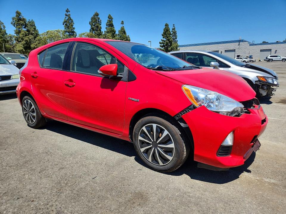 2014 Toyota Prius VIN JTDKDTB37E1076516 COPART salvage auction — FRONT END, Ca - Salvage Certificate, sold $325 on 2026-07-28 (photo 4)