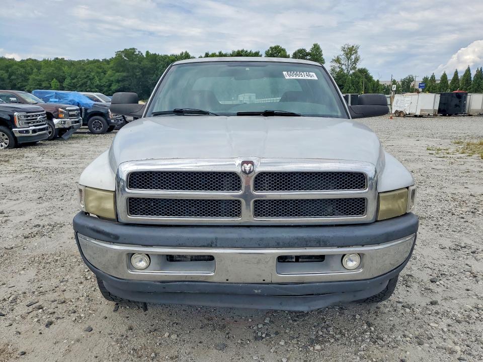 2002 Dodge Ram VIN 3B7KC23642M263037 COPART salvage auction — MINOR DENT/SCRATCHES, SC - CERT OF TITLE-SALVAGE, sold $1,200 on 2026-07-27 (photo 5)