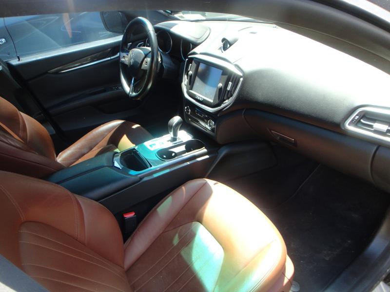 2016 Maserati Ghibli VIN ZAM57RTA1G1176310 COPART salvage auction — MINOR DENT/SCRATCHES, Ny - Certificate Of Title (P), sold $650 on 2026-08-12 (photo 5)