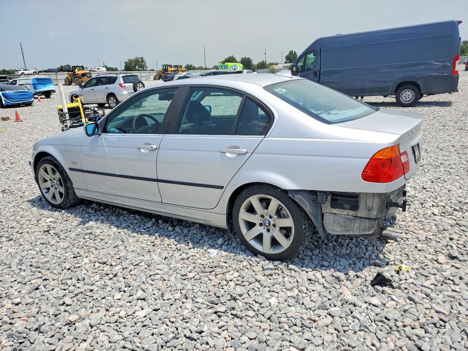 2000 BMW 3er VIN WBAAM5341YFR20004 COPART salvage auction — REAR END, Fl - Cert Of Title Slvg Rebuildable, sold $400 on 2026-07-31 (photo 2)