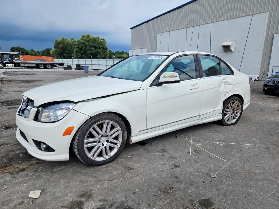 2008 Mercedes-benz C-klasse VIN WDDGF54X48R025000 COPART salvage auction — SIDE, Fl - Cert Of Title Slvg Rebuildable, sold $300 on 2026-08-12 (photo 1)
