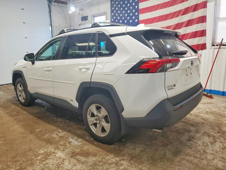 2021 Toyota Rav4 VIN 2T3RWRFVXMW113128 COPART salvage auction — MINOR DENT/SCRATCHES, ME - CERTIFICATE OF TITLE (P), sold $12,700 on 2026-07-28 (photo 2)