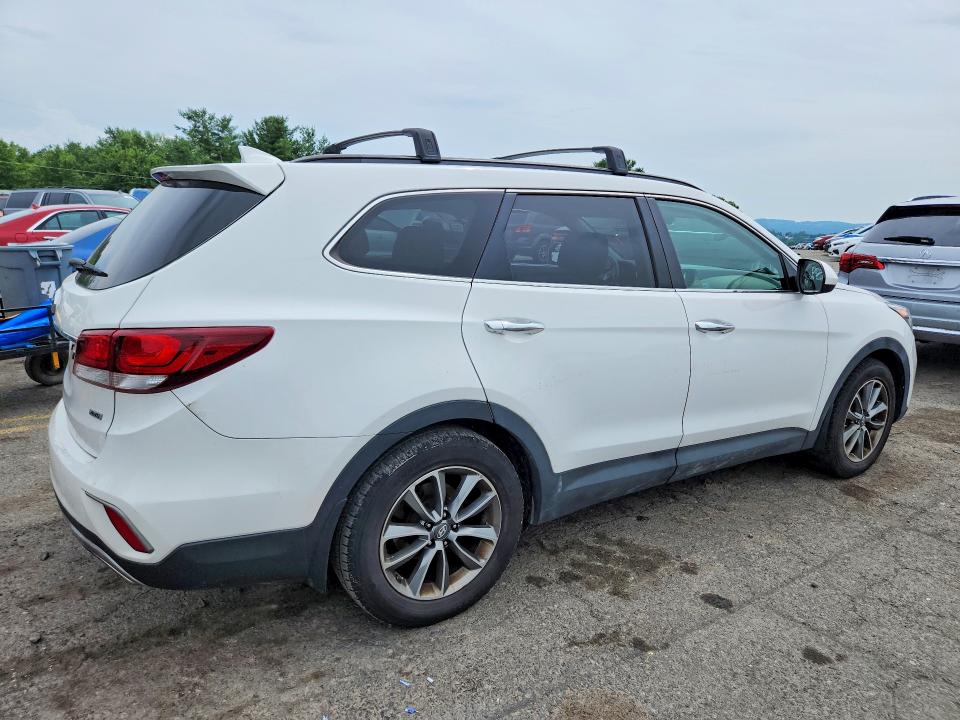 2017 Hyundai Santa fe VIN KM8SMDHF4HU228239 COPART salvage auction — NORMAL WEAR, PA - CERT OF TITLE, sold $3,100 on 2026-07-31 (photo 3)
