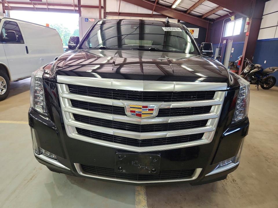 2015 Cadillac Escalade esv VIN 1GYS4SKJ9FR726128 COPART salvage auction — MINOR DENT/SCRATCHES, Ny - Certificate Of Title (P), sold $6,900 on 2026-07-30 (photo 5)