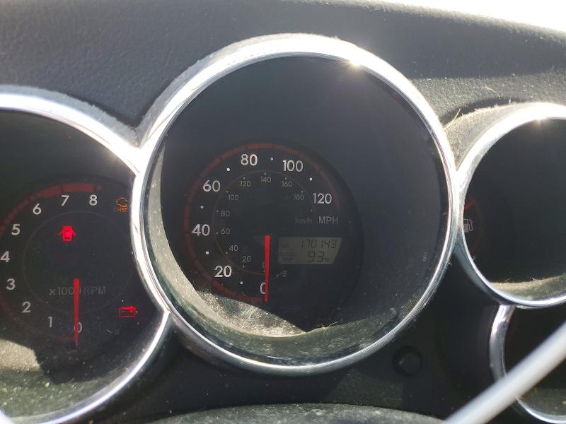 2008 Pontiac Vibe VIN 5Y2SL658X8Z419014 COPART salvage auction — MECHANICAL, Ut - Certificate Of Title, sold $475 on 2026-07-31 (photo 9)