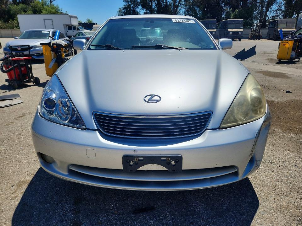 2005 Lexus ES VIN JTHBA30G055136710 COPART salvage auction — FRONT END, Ca - Dis/Dlr/Exp Only Clean Title, sold $350 on 2026-07-28 (photo 5)