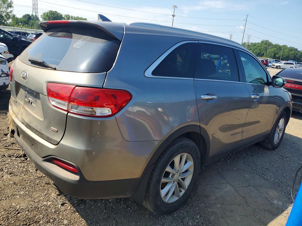 2017 Kia Sorento VIN 5XYPG4A31HG253912 COPART salvage auction — REAR END, Oh - Certificate Of Title, sold $400 on 2026-07-24 (photo 3)
